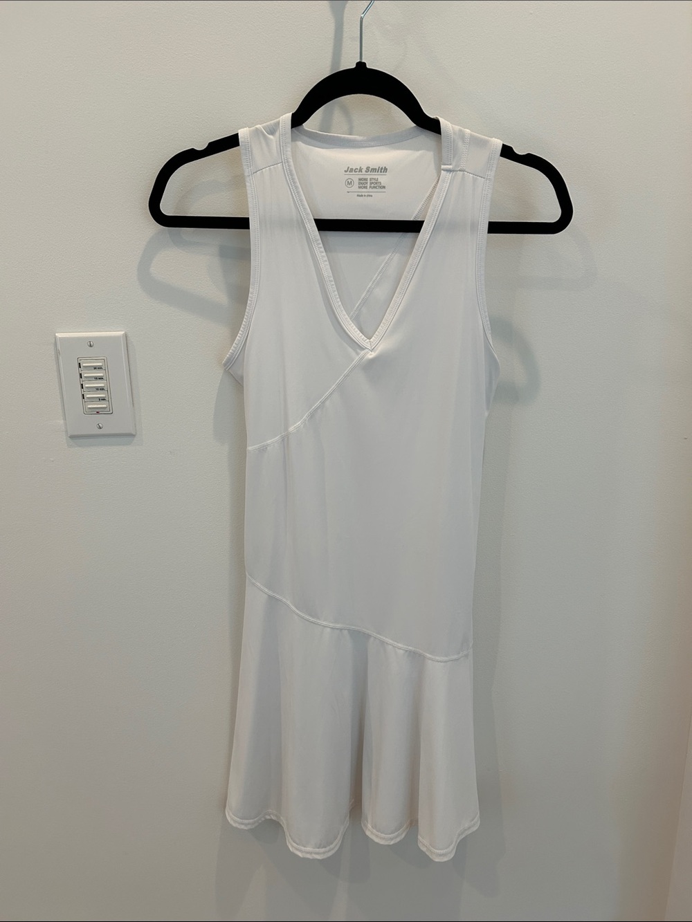 Jack Smith White Sleeveless V-Neck Tennis  Dress